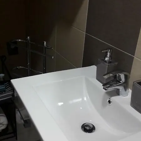 게스트하우스 Dora 3*